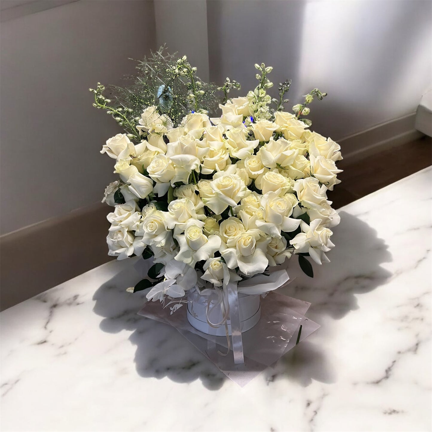 Classic and timeless lux arrangement